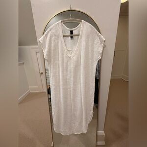 Bobi Cream Textured V-Neck coverup